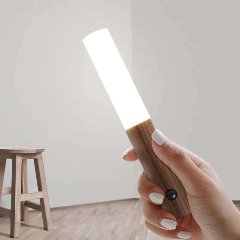 LUMINWOOD - Lámpara Magnética de Madera con Sensor de Movimiento